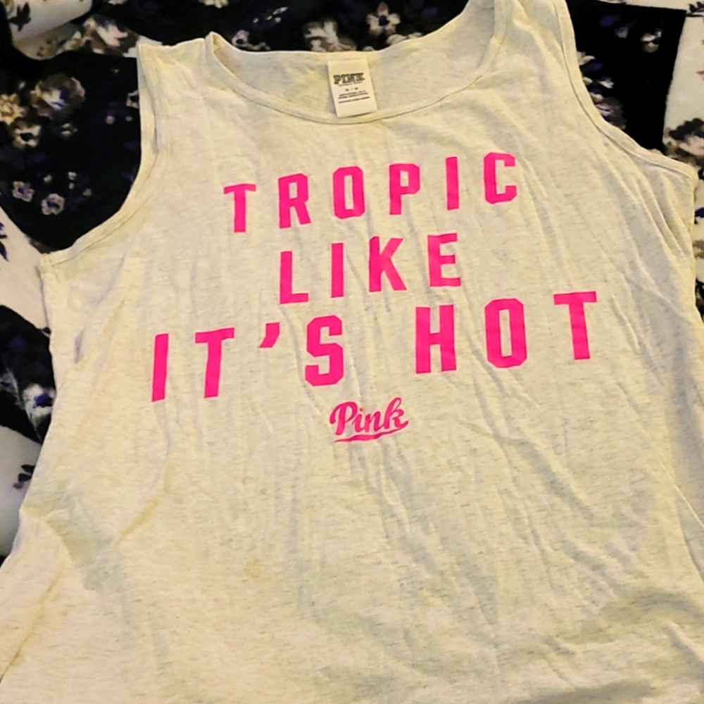 VS Pink Tank